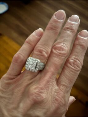 Sterling Silver Multistone Cluster Ring - White